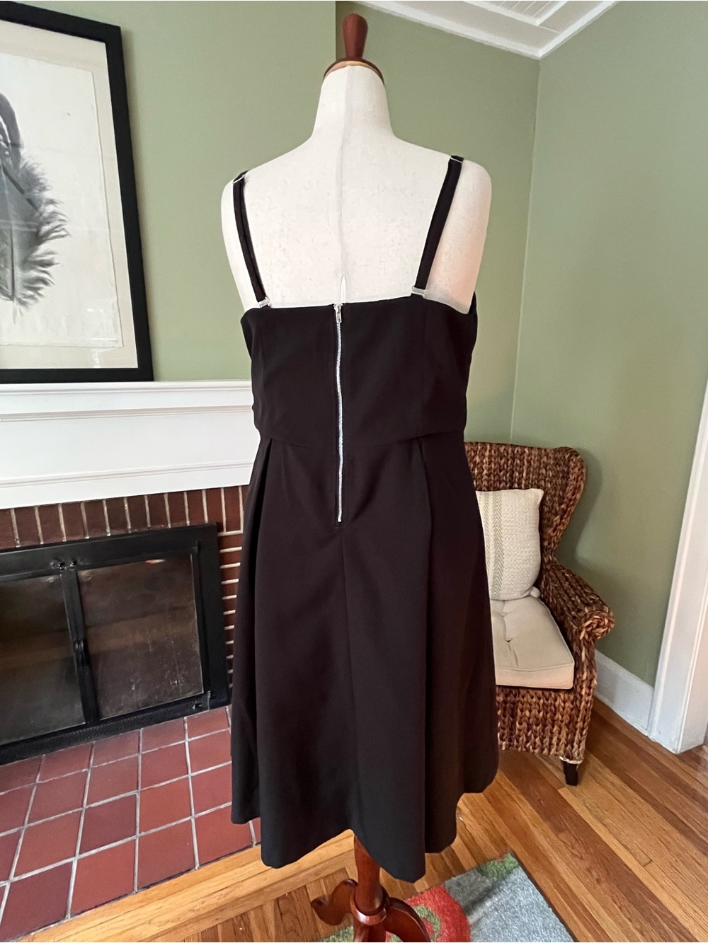 ELOQUII Convertible Strapless Fit-and-Flare Cocktail Dress | Size 20 - Picture 4 of 8
